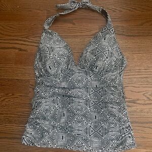 Ellen Tracy company black and white halter top tankini bathing suit top sz 8
